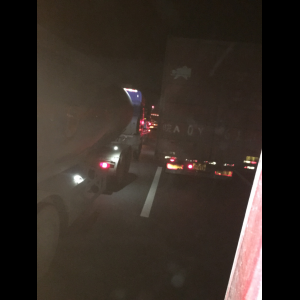 “为什么很多车没有后排中央头枕？能自己加装吗？”