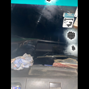 “为什么很多车没有后排中央头枕？能自己加装吗？”